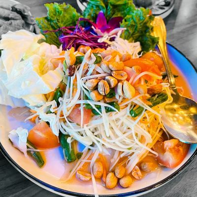 Weera Thai - Rainbow by null