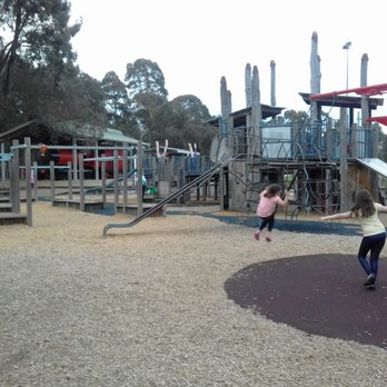 Marie Wallace Bayswater Park - Parks Near Me - Melbourne, VIC