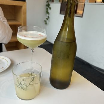 Archway - Wonderful Drinks - Vegetarian Near Me - Montreal, Quebec