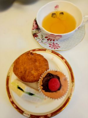 The Drawing Room by null