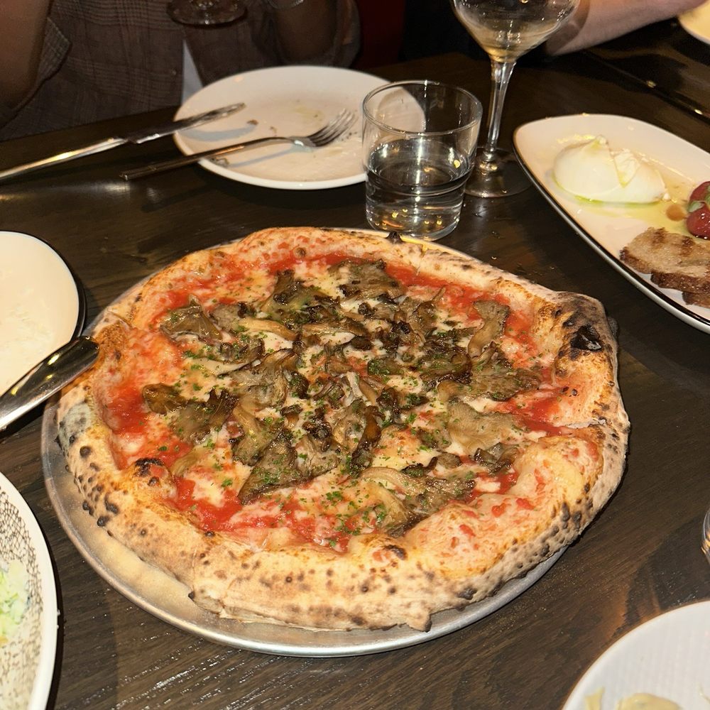 Wildcrust - Funghi pizza - Pizza Near Me - Los Angeles, California Wildcrust - Funghi pizza - Pizza Near Me - Los Angeles, California