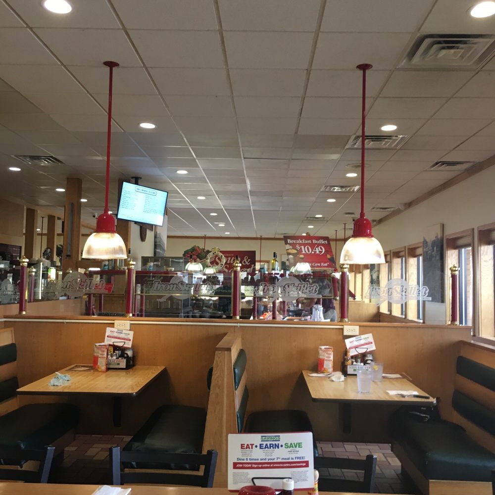 This cozy little spot is right off the i5. One of the best litter diners I have ever been to. Lovely atmosphere, great coffee, good deals This cozy little spot is right off the i5. One of the best litter diners I have ever been to. Lovely atmosphere, great coffee, good deals