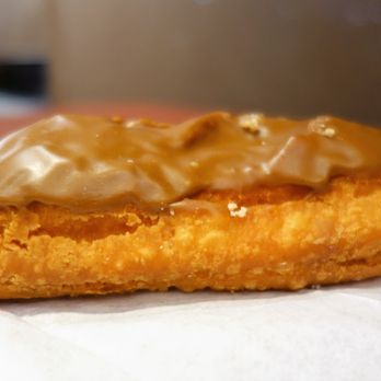 Pinkbox Doughnuts - 1/13/18 Maple Buttermilk Bar - Donuts Near Me - Henderson, Nevada