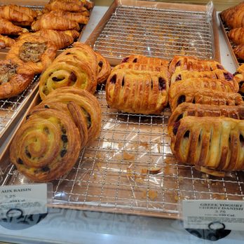 Tous Les Jours - Various danishes and croissants - Bakeries Near Me - Richmond, Virginia Tous Les Jours - Various danishes and croissants - Bakeries Near Me - Richmond, Virginia
