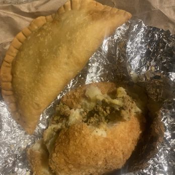 The Jibarito Stop - An empanada and potato Ball from jibarito stop on Wabash not the same from 18th not satisfied - Puerto Rican Near Me - Chicago, Illinois