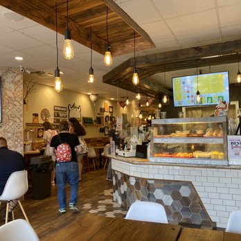 Boba ParTea - inside - Bakeries Near Me - Baton Rouge, Louisiana