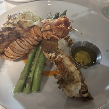 Bagatelle - Big BIG piece of lobster - Seafood Near Me - Key West, Florida Bagatelle - Big BIG piece of lobster - Seafood Near Me - Key West, Florida