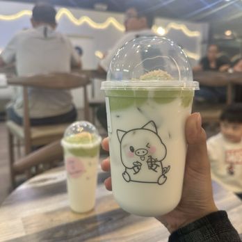 Quinn’s Bakery - Avocado Coco Float - Cupcakes Near Me - Garden Grove, California Quinn’s Bakery - Avocado Coco Float - Cupcakes Near Me - Garden Grove, California