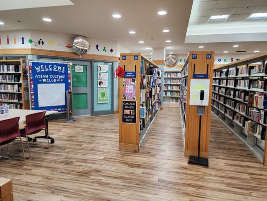 Oakland Public Library, Asian Branch by null