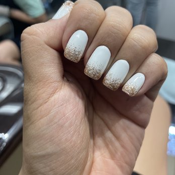 Gradient Nail - Looks exactly like the photo I showed her! - Nail Salons Near Me - Honolulu, Hawaii Gradient Nail - Looks exactly like the photo I showed her! - Nail Salons Near Me - Honolulu, Hawaii