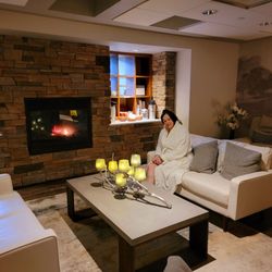 The Pillar and Post - Pillar and Post, Fountain Spa, Spa Lounge