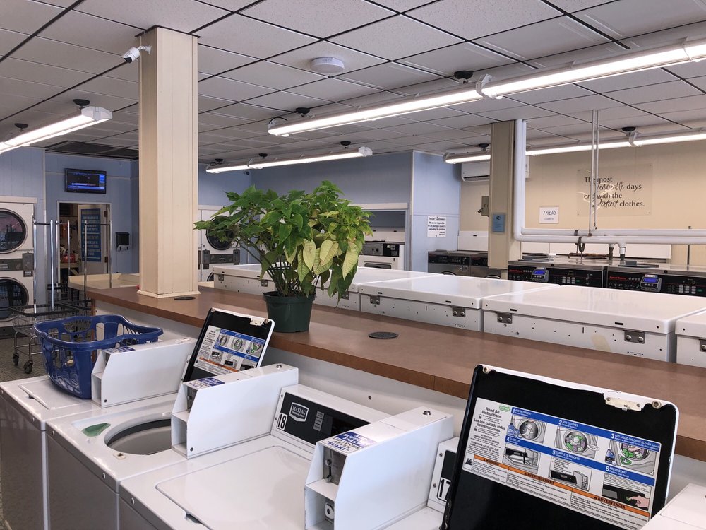 BUBBLE IT LAUNDROMAT Updated August 2024 10 Reviews 45 Park St