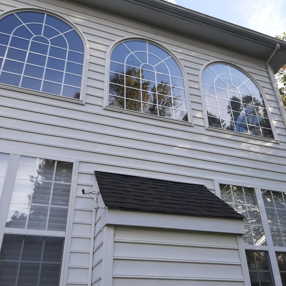 MR. SPARKLE WINDOW CLEANER Updated October 2024 41 Photos