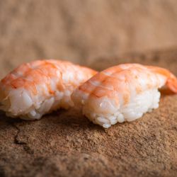 Saki Japanese Kitchen ll - Ebi sushi