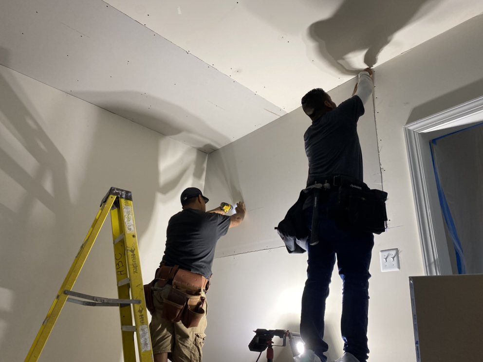 Slide of Navarro Contracting