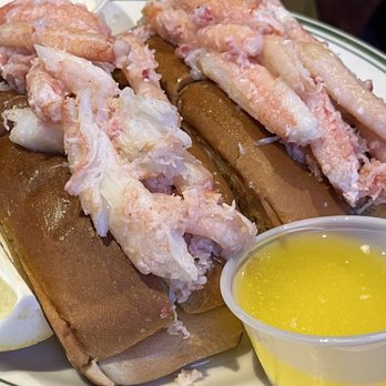 Chowder House - crab roll, one order came with two rolls, plenty of crab on top with lettuce on the bottom - Seafood Near Me - Fairbanks, Alaska Chowder House - crab roll, one order came with two rolls, plenty of crab on top with lettuce on the bottom - Seafood Near Me - Fairbanks, Alaska