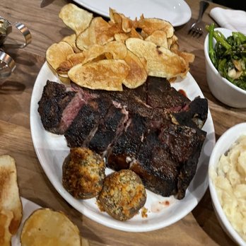 Echo & Rig - Porterhouse with mushrooms and potato chips - Steakhouses Near Me - Sacramento, California