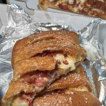 Bennets Pizza - Makk Bacon Calzone - Pizza Near Me - Milwaukee, Wisconsin