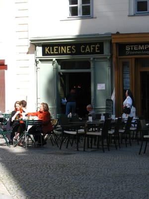 Kleines Café by null