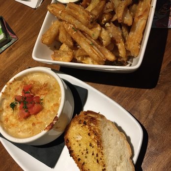 The Terminal Pub - Mini Mac n Cheese. Herb n Garlic fries. $5 each during happy hour 3-6. - Pubs Near Me - New Westminster, British Columbia The Terminal Pub - Mini Mac n Cheese. Herb n Garlic fries. $5 each during happy hour 3-6. - Pubs Near Me - New Westminster, British Columbia