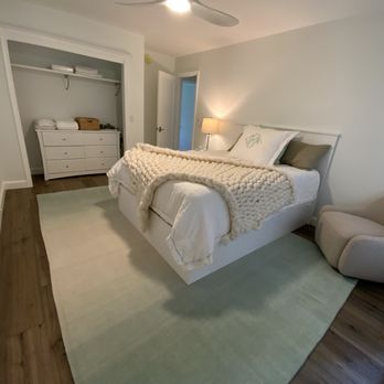 Sanctuary Interiors - Teen Bedroom, custom Mint & white Nepalese Ombré Rug, White Bed Linens with mint embroidery details - Interior Design Near Me