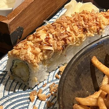 Loong Ramen - shrimp roll specialty - Asian Fusion Near Me - New York, New York Loong Ramen - shrimp roll specialty - Asian Fusion Near Me - New York, New York