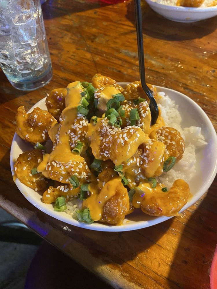 Food from Hoss's Deli