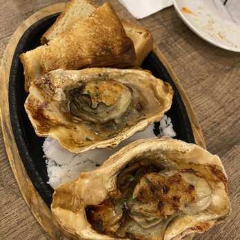 Yuugi Izakaya - Oyster - Japanese Near Me - Toronto, Ontario Yuugi Izakaya - Oyster - Japanese Near Me - Toronto, Ontario