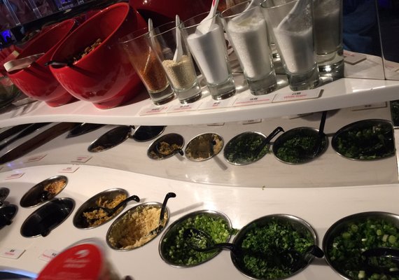 Haidilao Hot Pot @Clarke Quay by null
