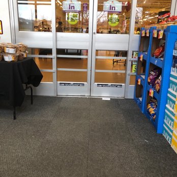 Stop & Shop - Grocery Near Me - Ossining, New York Stop & Shop - Grocery Near Me - Ossining, New York