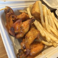 Chicken wings and Crispy Fries