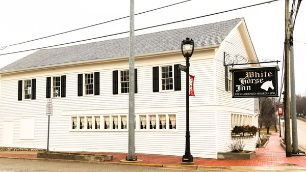 White Horse Inn by null