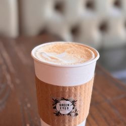 Green Eyes Coffee - Medium cappuccino