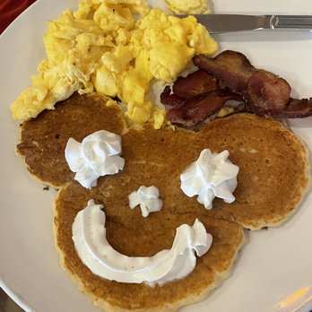Broken Yolk Cafe - Kids Pancake - Breakfast & Brunch Near Me - Chula Vista, California Broken Yolk Cafe - Kids Pancake - Breakfast & Brunch Near Me - Chula Vista, California