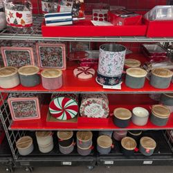 Michaels - Seasonal candles on clearance