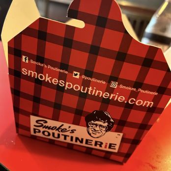 Smoke's Poutinerie - Fast Food Near Me - Toronto, Ontario Smoke's Poutinerie - Fast Food Near Me - Toronto, Ontario