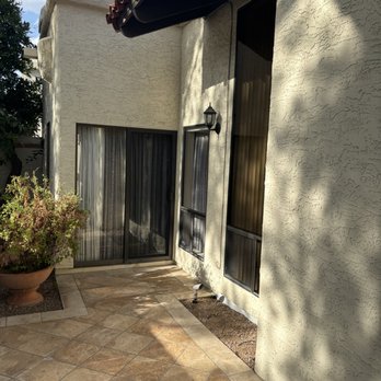 SteveO’s Window Cleaning & Sunscreens - Clean and sparkling - Window Washing Near Me - Phoenix, Arizona SteveO’s Window Cleaning & Sunscreens - Clean and sparkling - Window Washing Near Me - Phoenix, Arizona