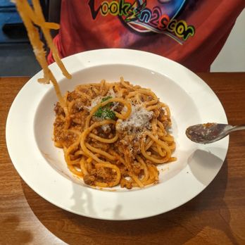 Cucina Moon - Pasta Shops Near Me - Honolulu, Hawaii