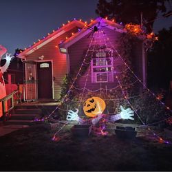 Complete Landscape Lawncare - Holiday Lights, schedule today!