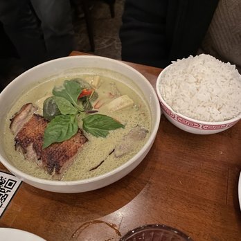 Soothr - Seared duck breast Green Curry - Thai Near Me - New York, New York