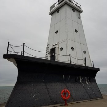 North Breakwater Light - Parks Near Me - Ludington, Michigan North Breakwater Light - Parks Near Me - Ludington, Michigan
