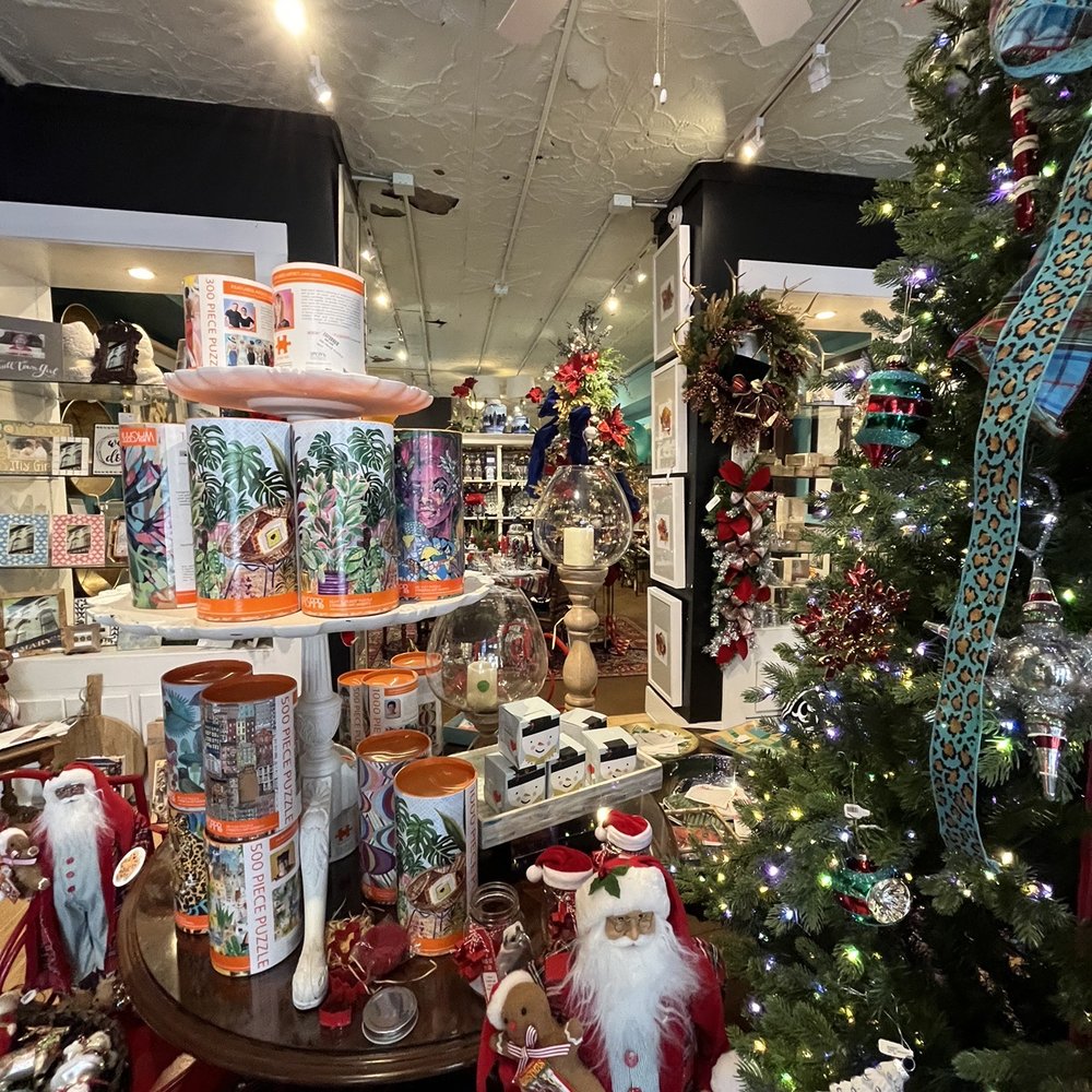 At Mary's - Antiques Near Me - Bardstown, Kentucky At Mary's - Antiques Near Me - Bardstown, Kentucky