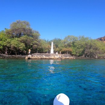 Captain Cook Monument - Captain Cook Monument - Landmarks & Historical Buildings Near Me - Captain Cook, Hawaii