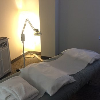 Kind Acupuncture - Caring Holistic Medicine  - Acupuncture Near Me - Arlington, Virginia