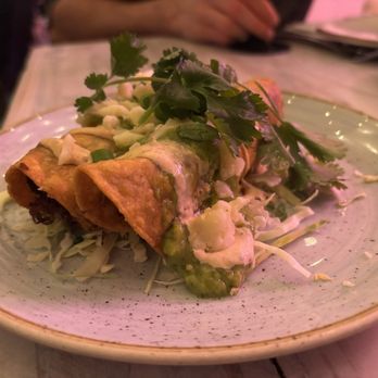 Citrus & Salt - Smoked chicken taquitos - Cocktail Bars Near Me - Boston, Massachusetts Citrus & Salt - Smoked chicken taquitos - Cocktail Bars Near Me - Boston, Massachusetts