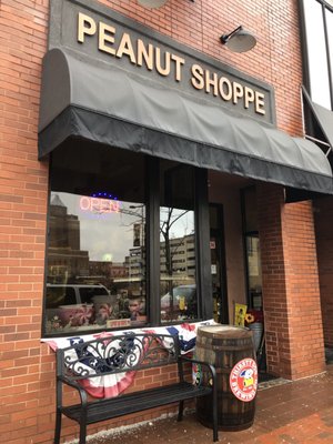 Peanut Shoppe of Akron by null