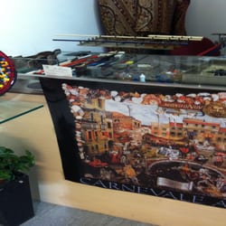 De Laurentis Glass