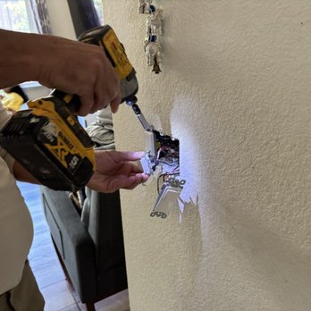 Beta Electric Services - Electricians Near Me