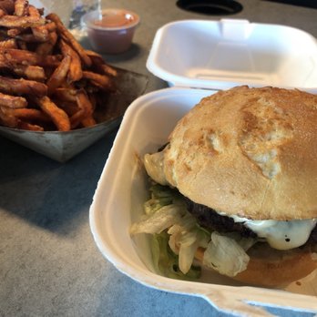 Best Burger - Basic Single BurgerGluten free bread toasted taste delicious - Burgers Near Me - Bozeman, Montana