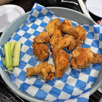 The Pickled Onion - cajun Chicken Wings - 10 Pieces - American Near Me - Youngsville, North Carolina The Pickled Onion - cajun Chicken Wings - 10 Pieces - American Near Me - Youngsville, North Carolina
